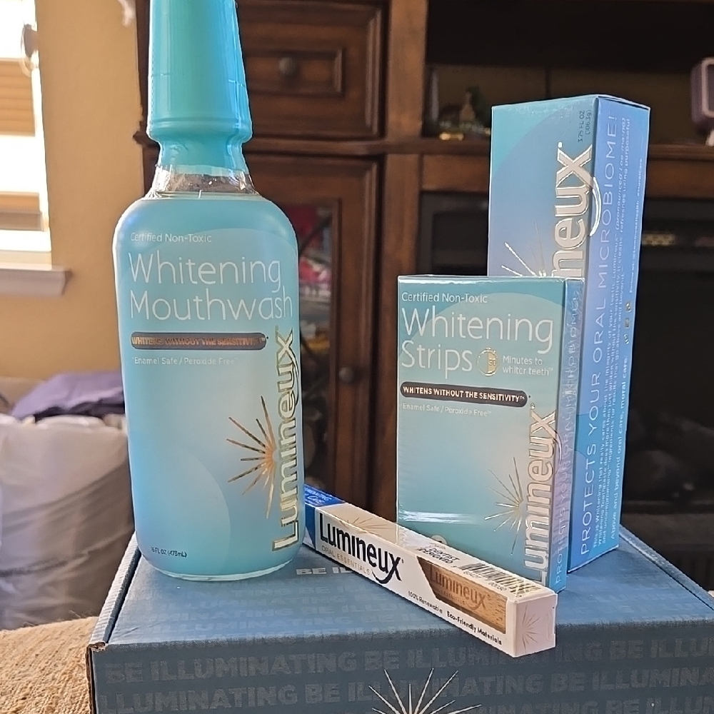 Lumineux Whitening Oral Care Set